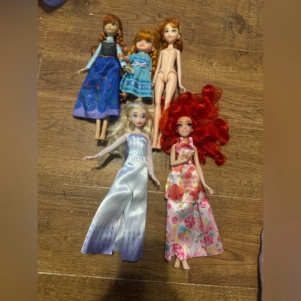 Disney Barbie doll lot of 5 dolls